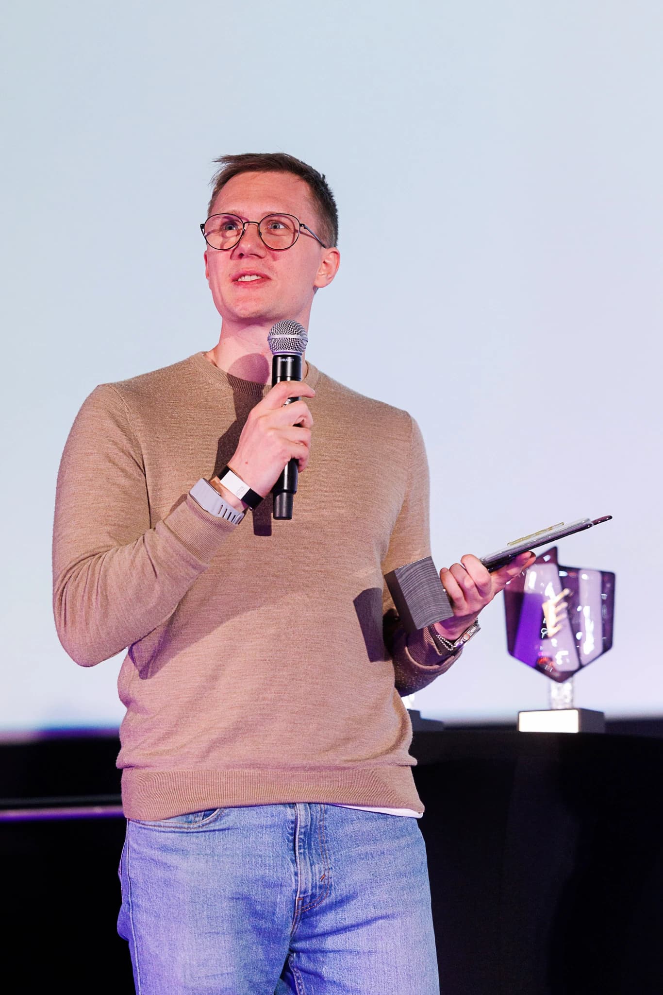 Daniel Sogl speaking at a conference